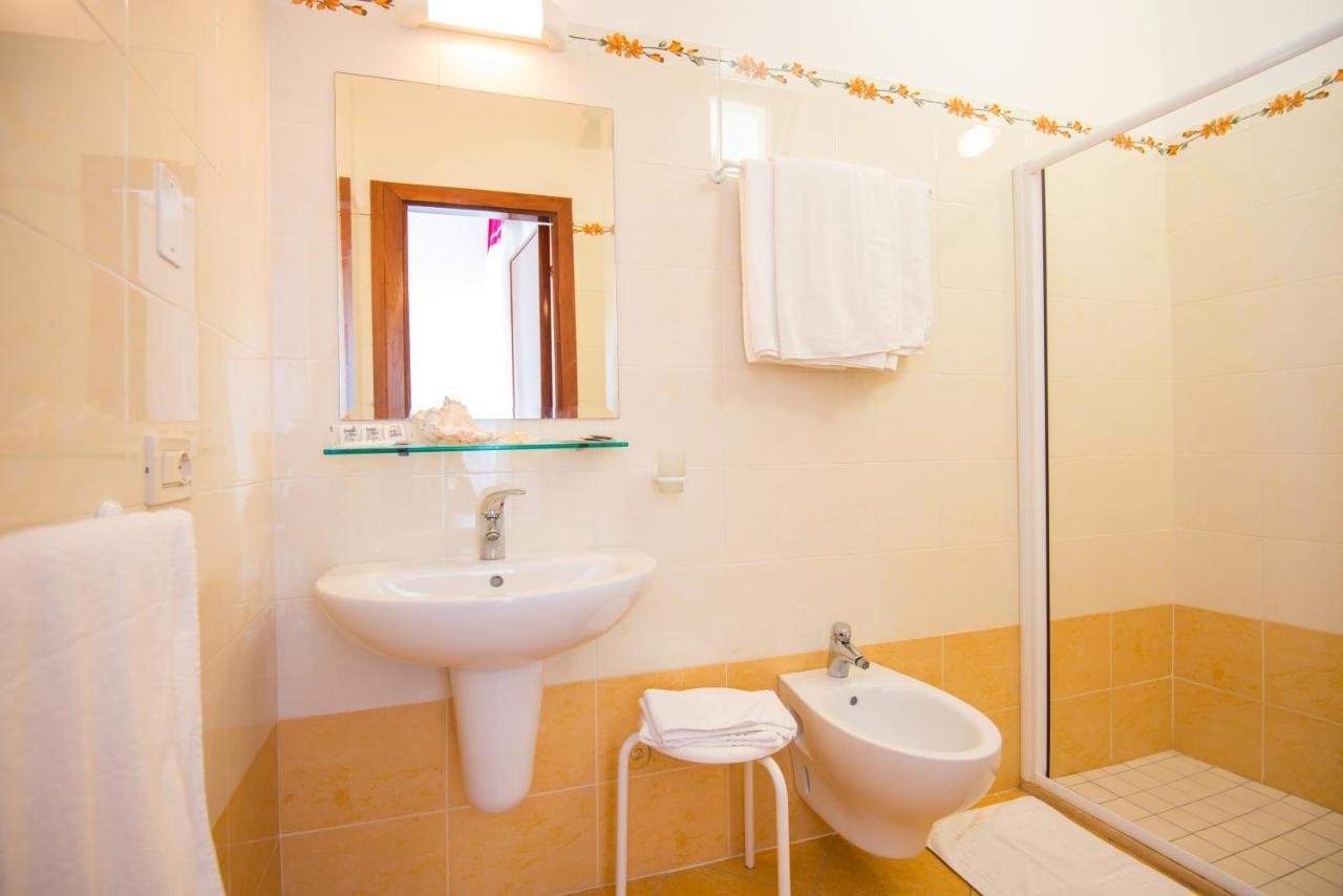 Hotel Venezia Cattolica Luaran gambar